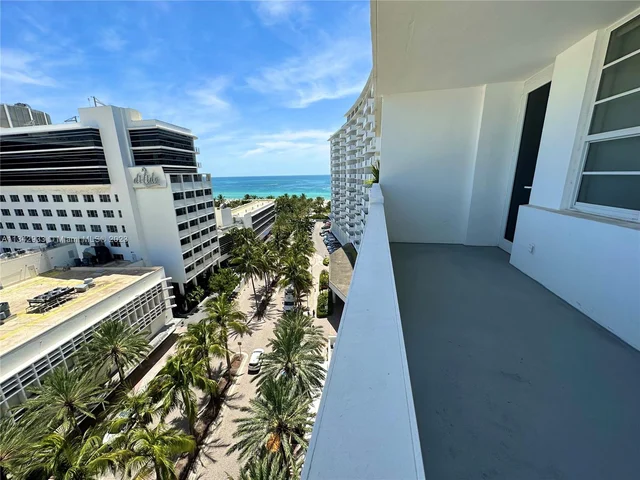 100 Lincoln Rd # 1012, Miami Beach FL 33139