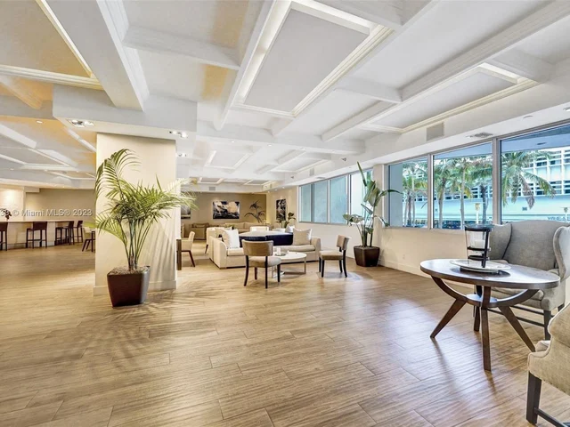100 Lincoln Rd # 1012, Miami Beach FL 33139