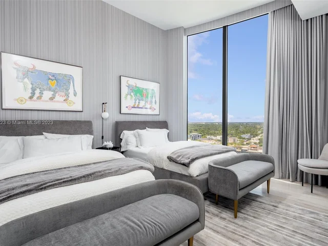 2821 S Bayshore Dr, Miami FL 33133