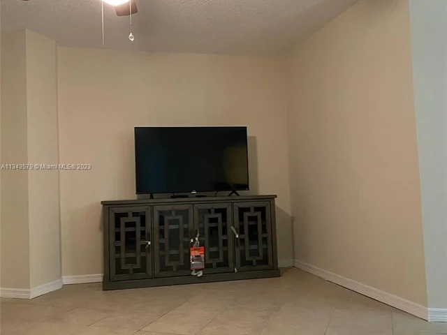 3725 S Ocean Dr (April 9 ONLY) # 921, Hollywood FL 33019