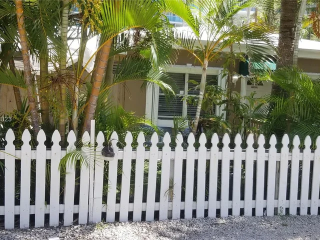 3725 S Ocean Dr (April 9 ONLY) # 921, Hollywood FL 33019