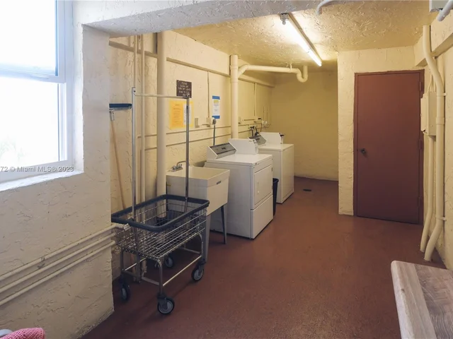 111 SE 3rd Ave # 507, Dania Beach FL 33004