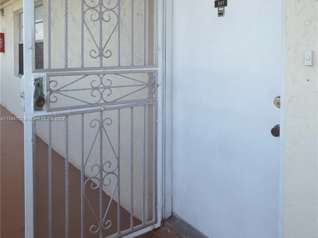 111 SE 3rd Ave # 507, Dania Beach FL 33004