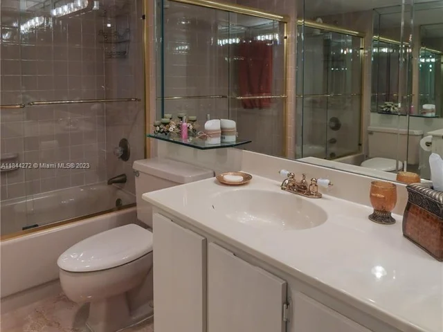 111 SE 3rd Ave # 507, Dania Beach FL 33004