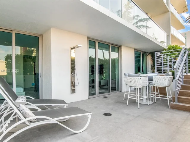 330 Sunny Isles Blvd # 503, Sunny Isles Beach FL 33160