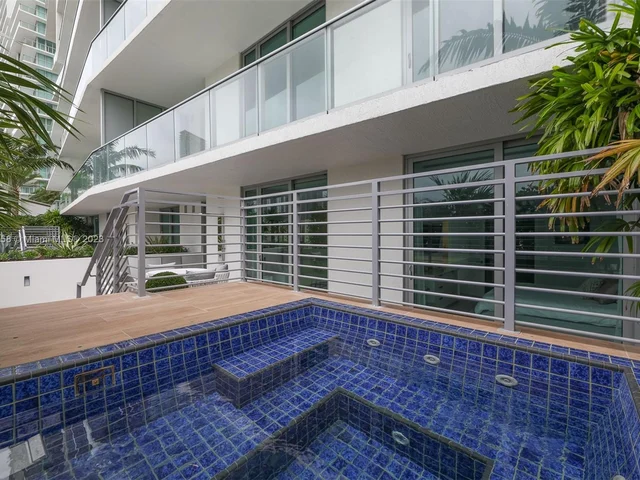 330 Sunny Isles Blvd # 503, Sunny Isles Beach FL 33160