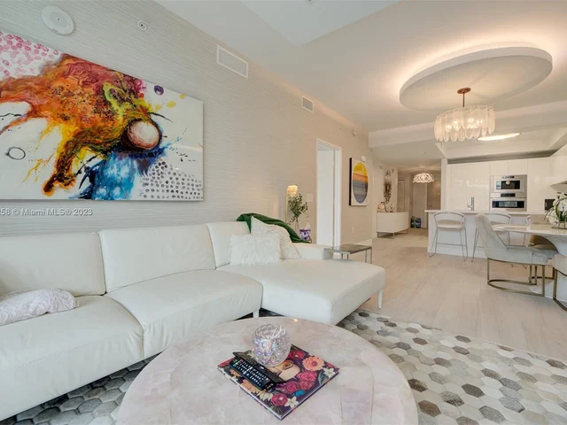 330 Sunny Isles Blvd # 503, Sunny Isles Beach FL 33160