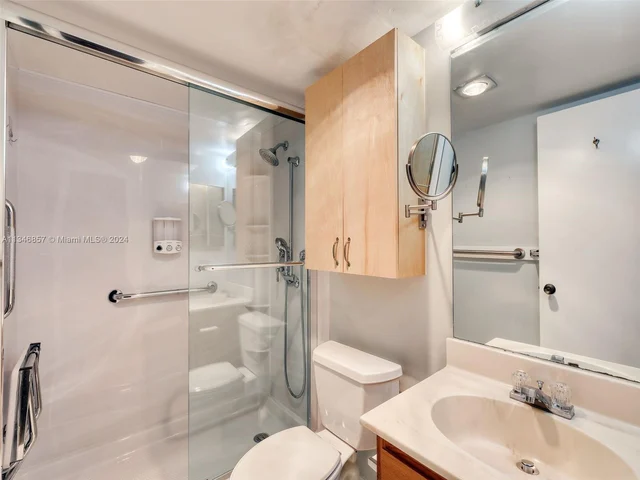 3048 E Sunrise Lakes Dr # 319, Sunrise FL 33322