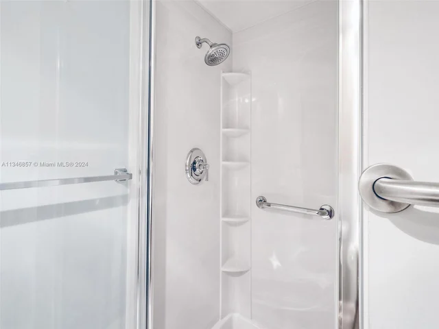 3048 E Sunrise Lakes Dr # 319, Sunrise FL 33322