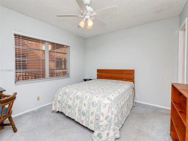 3048 E Sunrise Lakes Dr # 319, Sunrise FL 33322