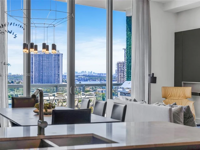 3250 NE 188th St, Aventura FL 33180