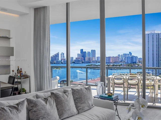 3250 NE 188th St, Aventura FL 33180