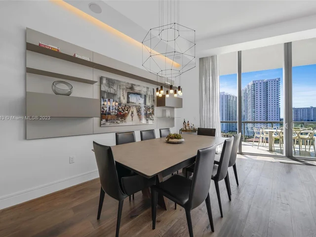 3250 NE 188th St, Aventura FL 33180