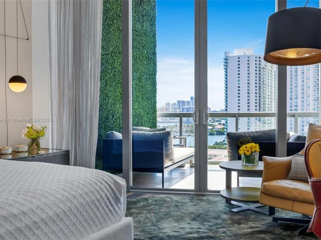 3250 NE 188th St, Aventura FL 33180