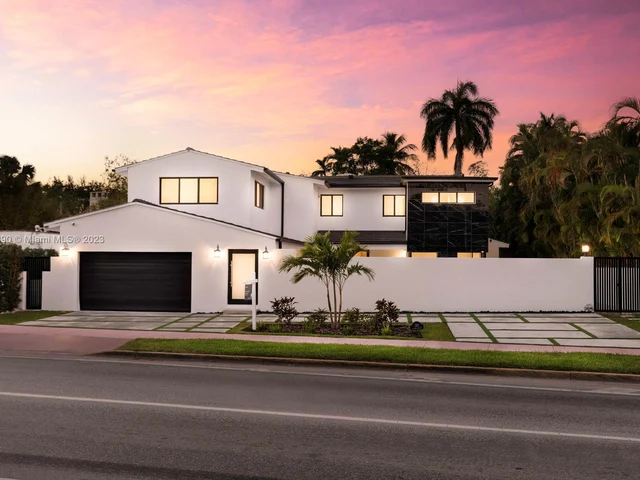 321 W 63rd St, Miami Beach FL 33141