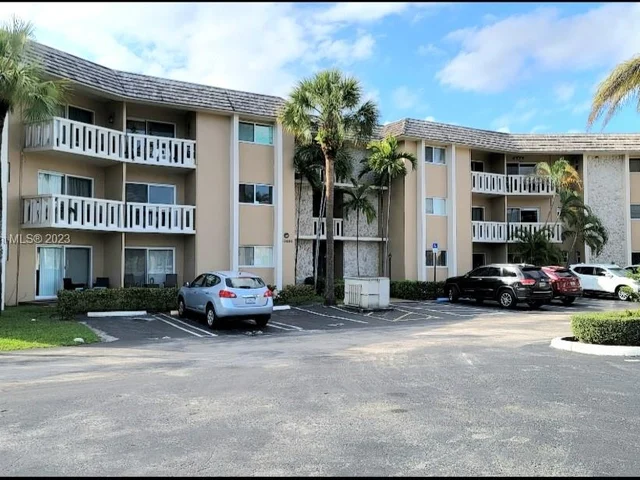 7480 Miami Lakes Dr # G208, Miami Lakes FL 33014