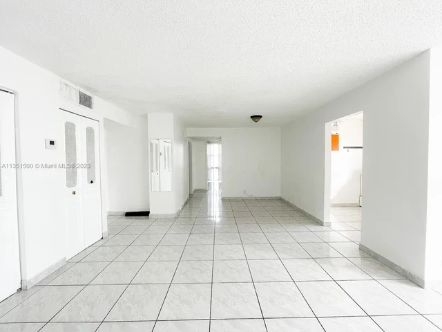 16909 N Bay Rd # 621, Sunny Isles Beach FL 33160