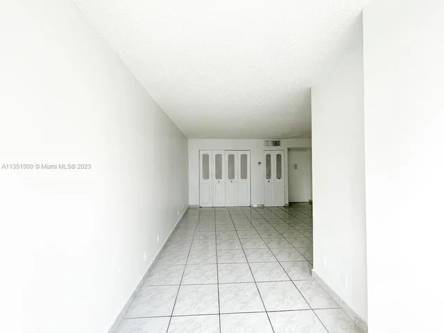 16909 N Bay Rd # 621, Sunny Isles Beach FL 33160