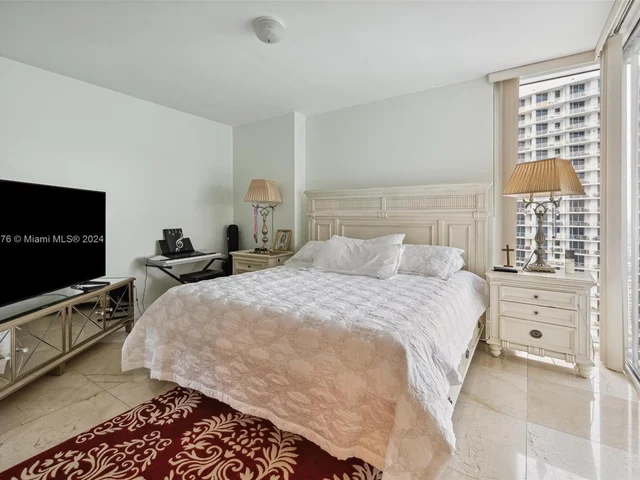 1800 S Ocean Dr # 3801, Hallandale Beach FL 33009