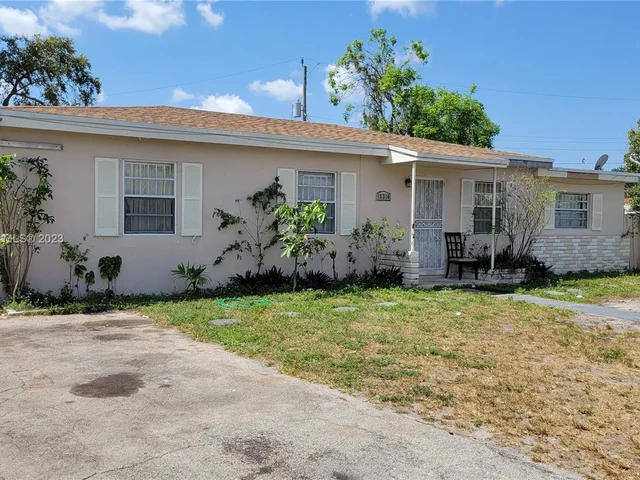 15310 NW 30th Ct, Miami Gardens FL 33054