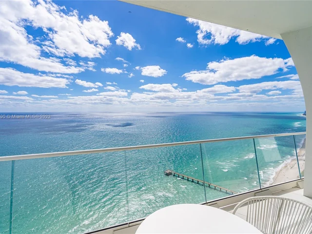 16901 Collins Ave # 4703, Sunny Isles Beach FL 33160