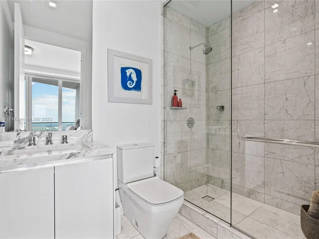 16901 Collins Ave # 4703, Sunny Isles Beach FL 33160
