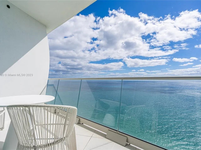 16901 Collins Ave # 4703, Sunny Isles Beach FL 33160