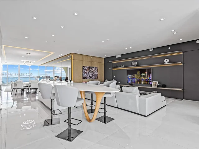 16901 Collins Ave # 4703, Sunny Isles Beach FL 33160