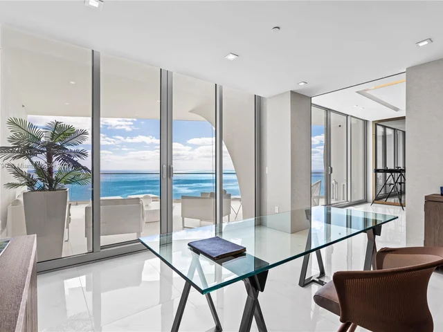 16901 Collins Ave # 4703, Sunny Isles Beach FL 33160