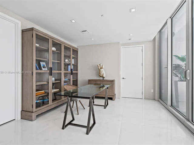 16901 Collins Ave # 4703, Sunny Isles Beach FL 33160