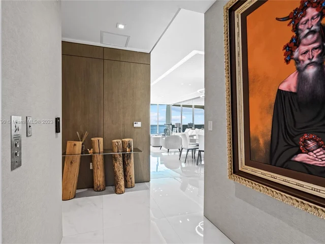 16901 Collins Ave # 4703, Sunny Isles Beach FL 33160