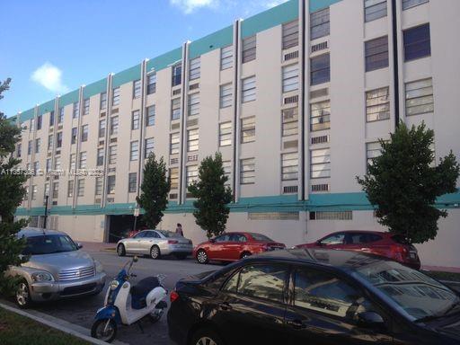 710 Washington Ave # 208, Miami Beach FL 33139