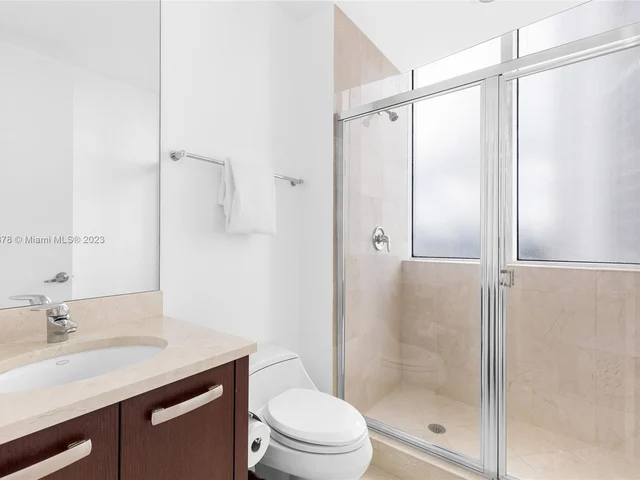 18101 Collins Ave # 909, Sunny Isles Beach FL 33160