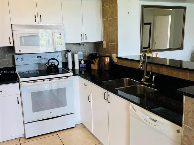 19801 E Country Club Dr # 4601, Aventura FL 33180