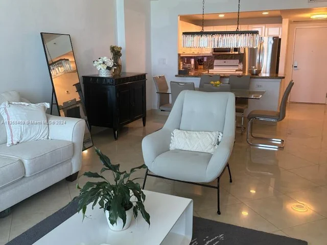 2301 Collins Ave # 1025, Miami Beach FL 33139