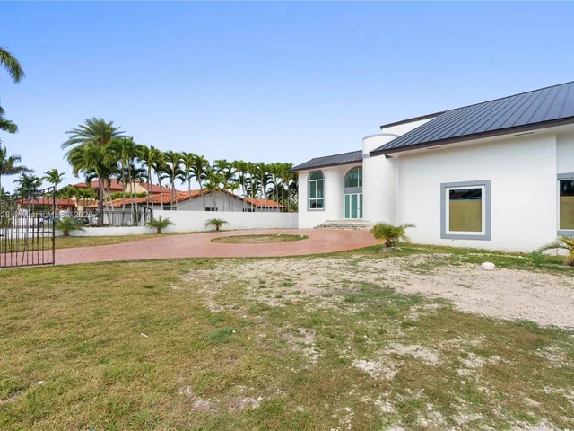 2821 SW 130th Ave, Miami FL 33175