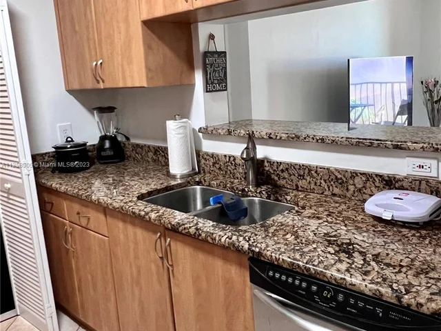 19555 E Country Club Dr # 8503, Aventura FL 33180