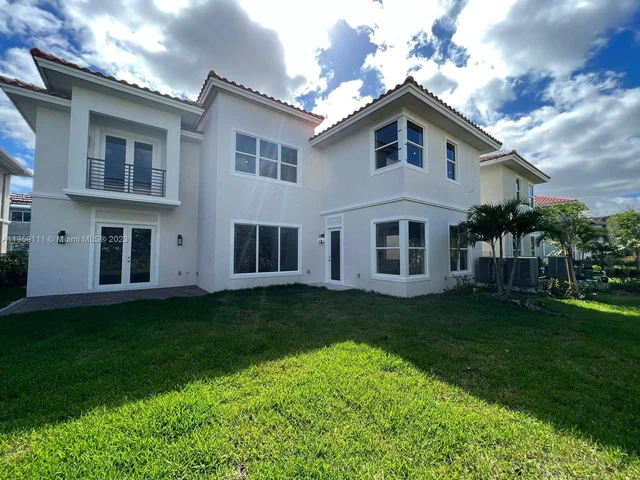 3537 Forest View Circle, Dania Beach FL 33312
