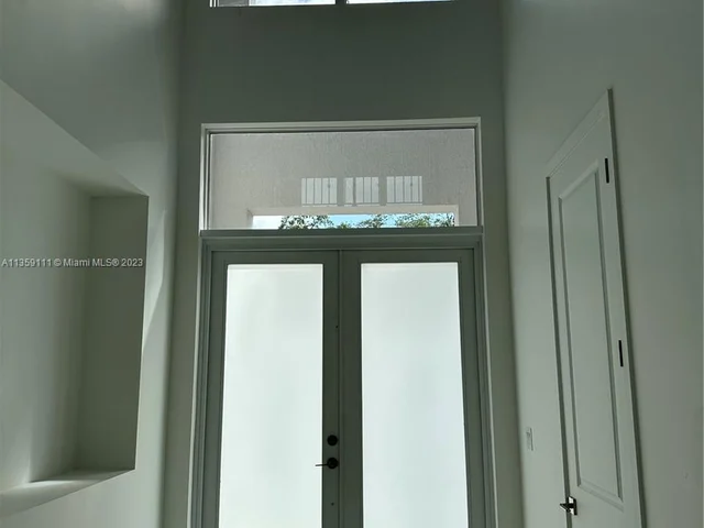 3537 Forest View Circle, Dania Beach FL 33312