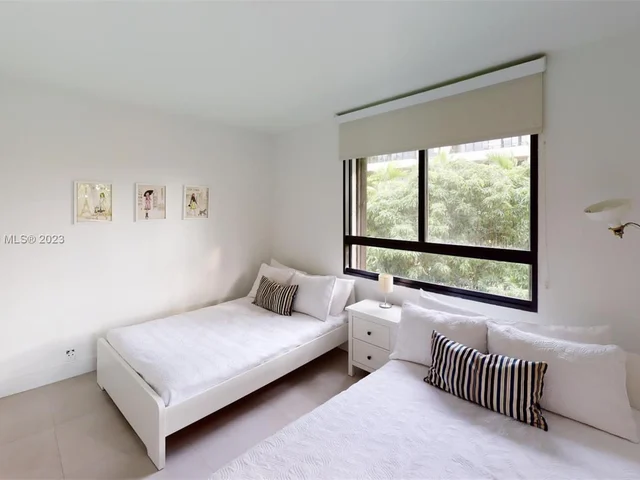 101 Crandon Blvd # 380, Key Biscayne FL 33149