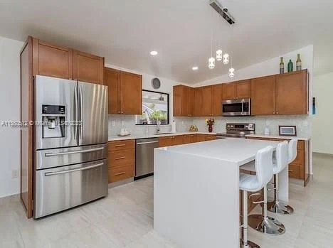 13360 SW 40th St, Miami FL 33175