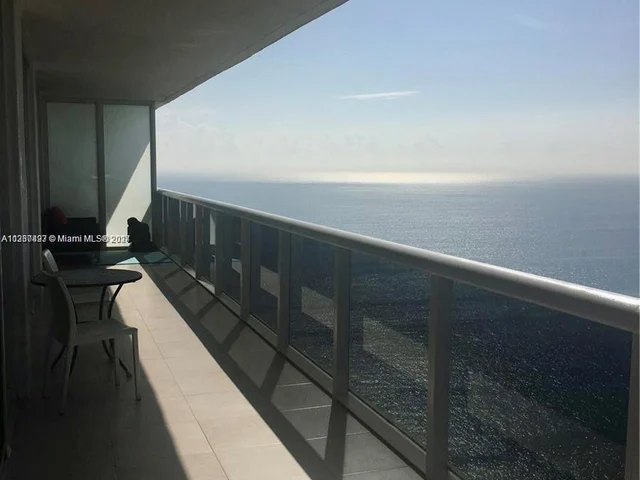 1830 S Ocean Dr # 4106, Hallandale Beach FL 33009