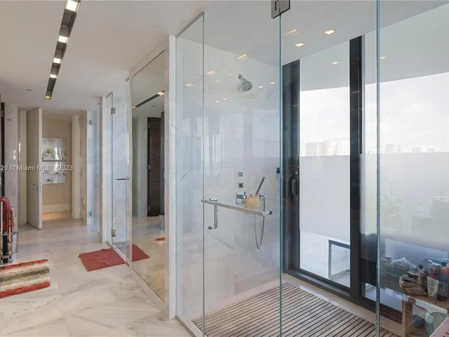 19575 Collins Ave # 5, Sunny Isles Beach FL 33160