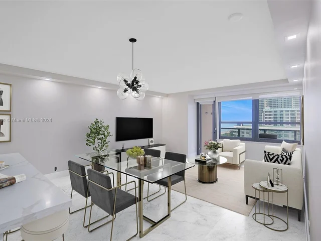 5225 Collins Ave # 1403, Miami Beach FL 33140