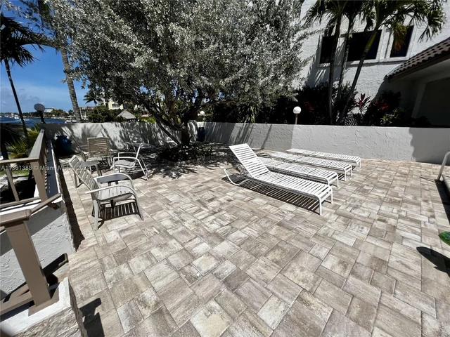 1223 Hillsboro Mile # 7, Hillsboro Beach FL 33062