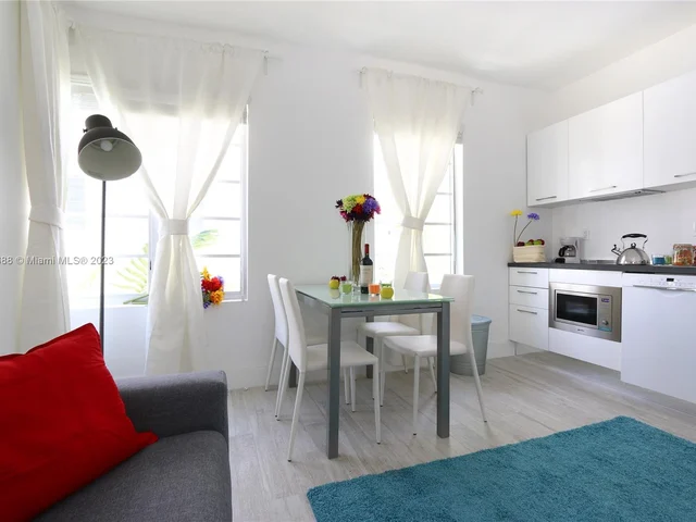 811 Jefferson Ave # 101, Miami Beach FL 33139