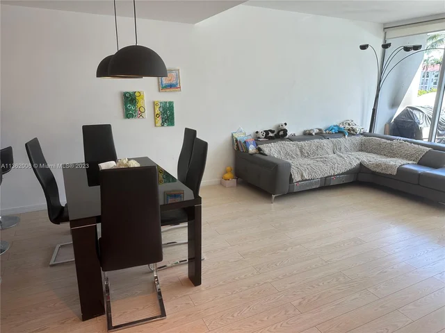 2950 NE 188th St # 139, Aventura FL 33180