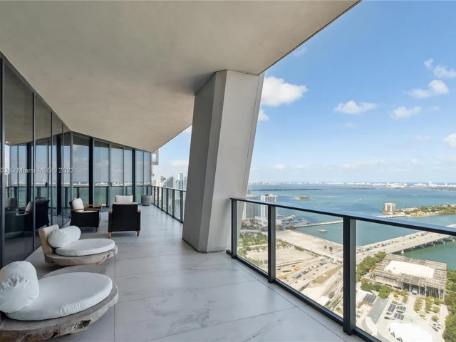 1000 Biscayne Blvd # 4401, Miami FL 33132