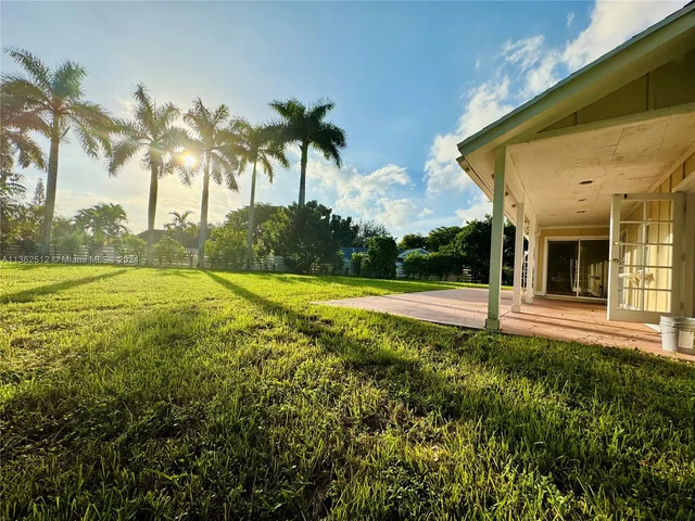 14630 SW 148th Ct, Miami FL 33196