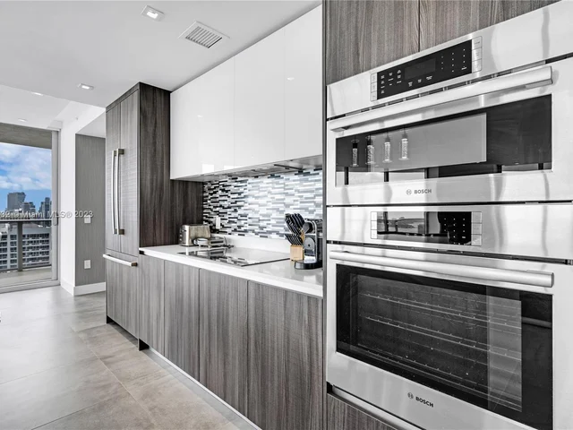 488 NE 18th St # 3912, Miami FL 33132